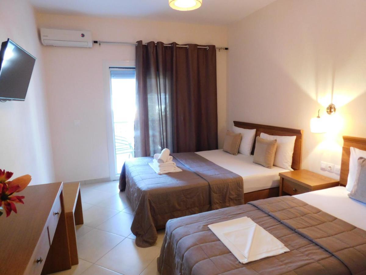 מלון סארטי Anna House 1 מראה חיצוני תמונה
